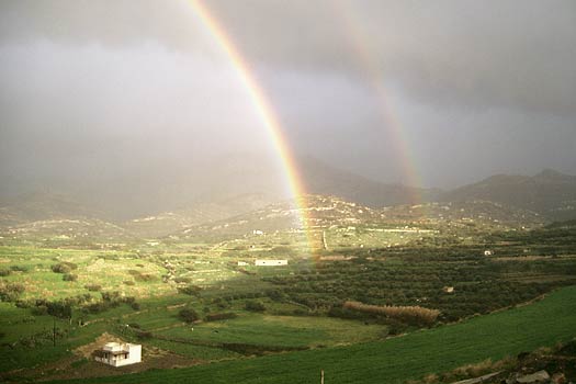 Regenbogen über Naxos